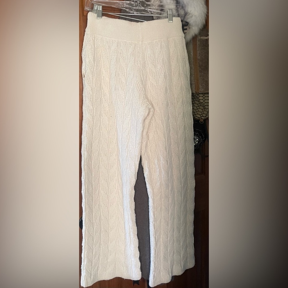 Gorgeous Eberjey Cozy Cable Knit Lounge Pants - Cream w/Pockets and Drawstring - Picture 15 of 16